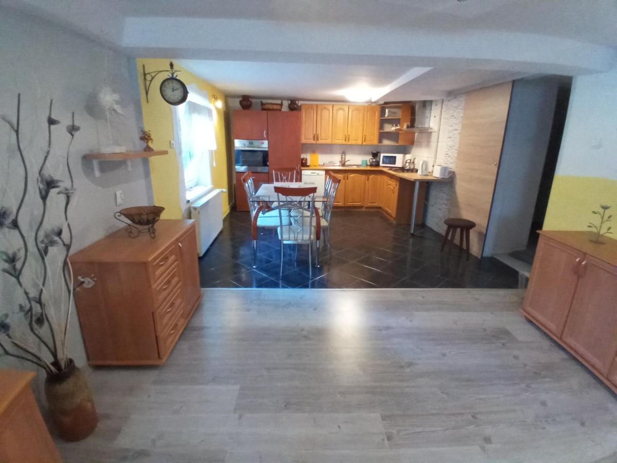 Pokoje Goscinne Akacja Resko Dźwirzyno Esterno foto