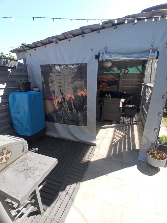Pokoje Goscinne Akacja Resko Dźwirzyno Esterno foto