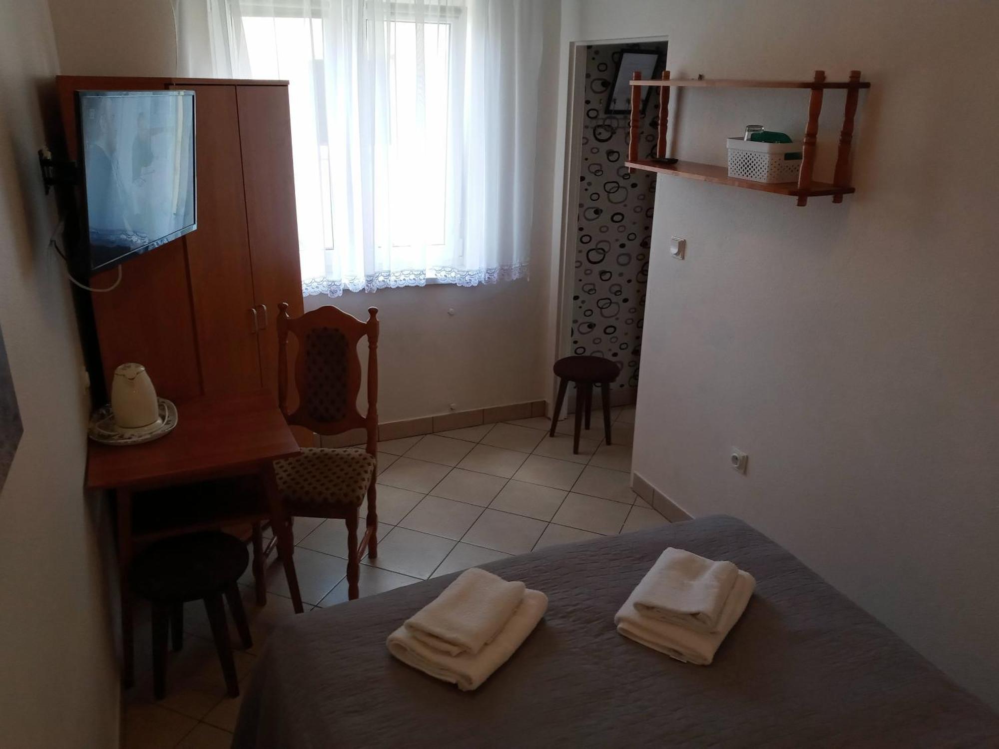 Pokoje Goscinne Akacja Resko Dźwirzyno Esterno foto